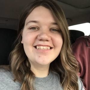 Meet your Posher, Latosha